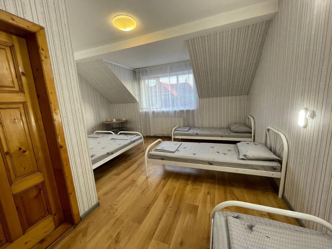 מוקצ'בה Vip Hostel מראה חיצוני תמונה